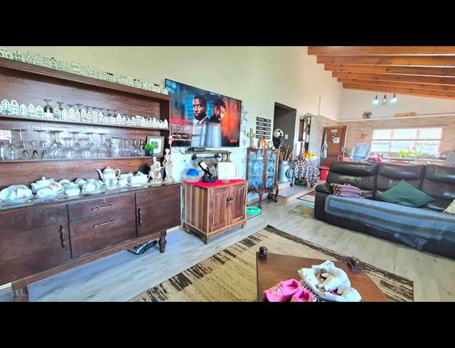 3 BEDROOM HOUSE FOR SALE IN DANA BAY